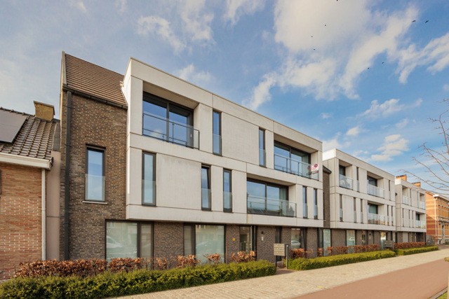 Recent duplexappartement met groot terras