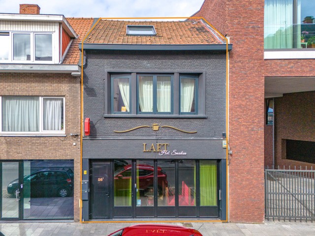 Instapklare handelsruimte (horecazaak) in het centrum van Ekeren!