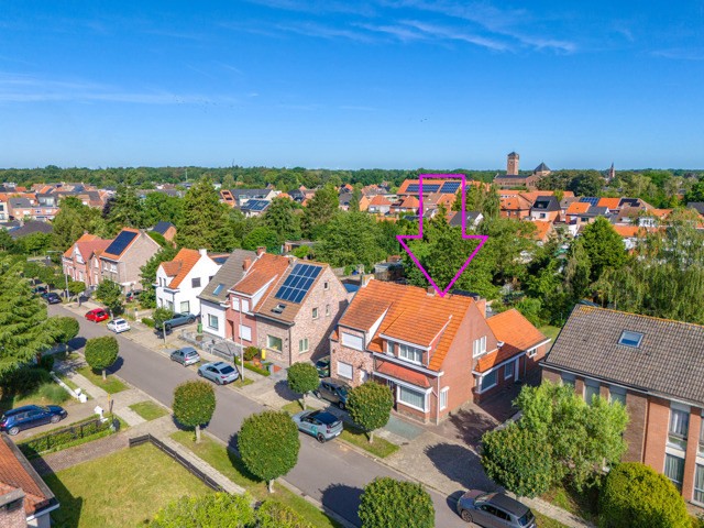 Ruime gezinswoning met 4 slaapkamers, garage en tuin