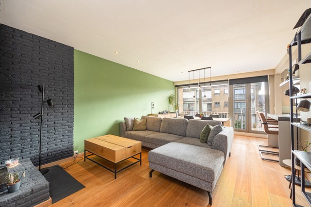 Appartement op de eerste verdieping – incl. garage met oprit